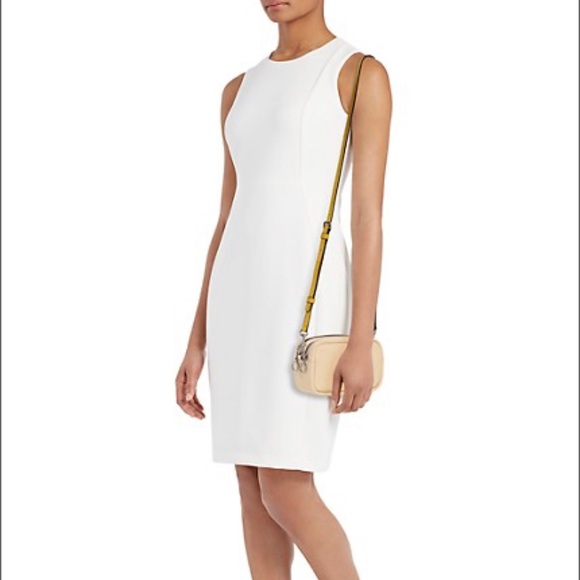 Tory Burch Perry Bombé Leather Camera Bag - Picture 5 of 5